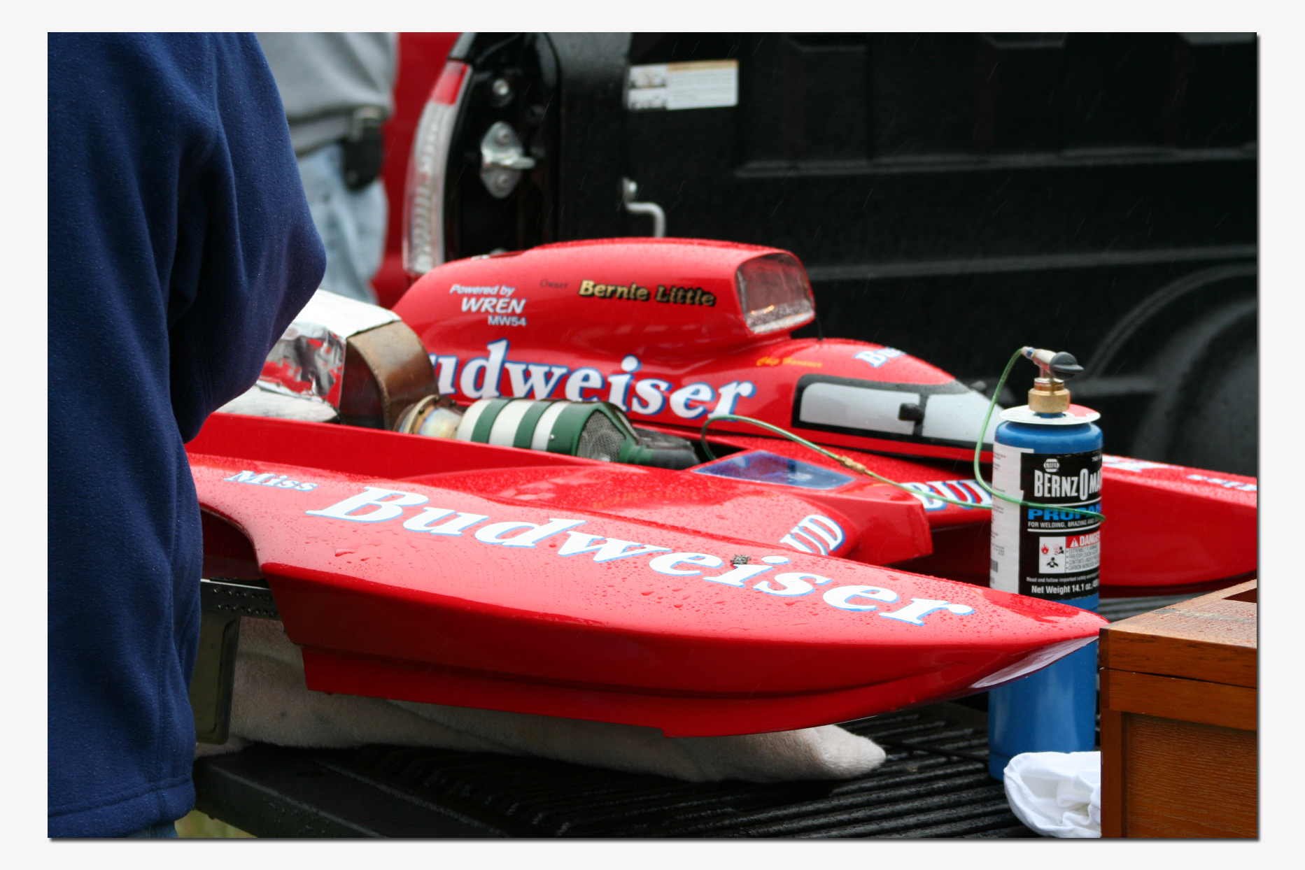 Budweiser store rc boat